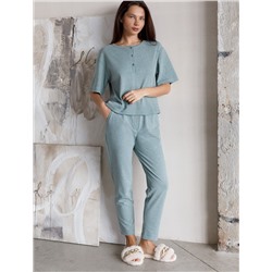 Футболка из фактурного трикотажа в рубчик