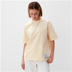 Футболка оверсайз с нашивкой женская MINAKU: One Most Brand, молочная, размер 44