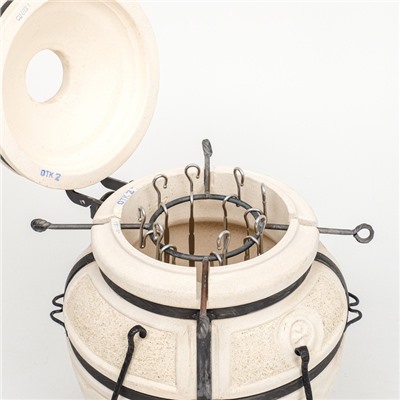 Тандыр «Есаул» с откидной крышкой, h=82 см, d=54 см, 97 кг, 8 шампуров, кочерга, совок