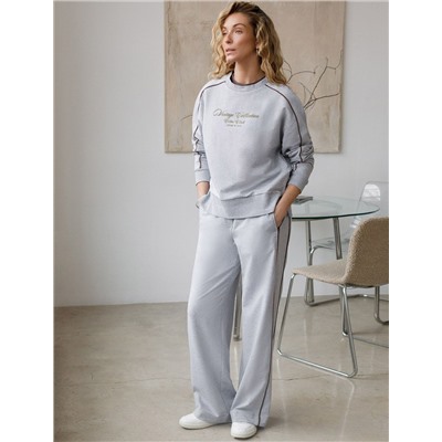 Свитшот с лампасами и разрезами из эластичного футера двухнитки без начеса