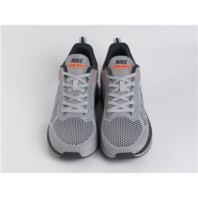 Кроссовки Nike