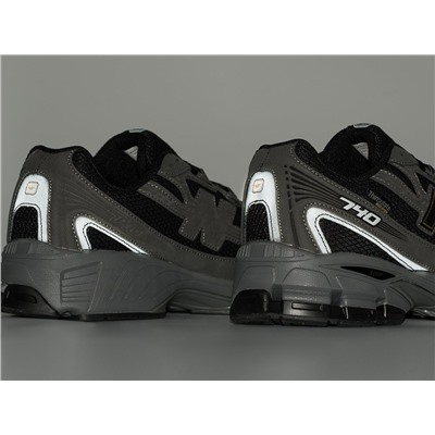 Кроссовки New Balance 740