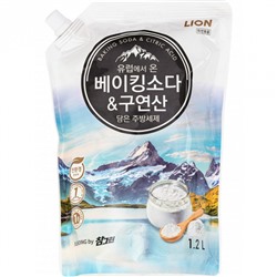 LION CHARM Green Средство для мытья посуды, овощей и фруктов (Сода и лимонная кислота) 1200 г