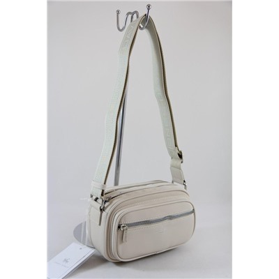 Сумка женская из кожзаменителя David Jones  #%