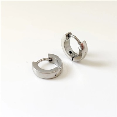 Серьги из стали