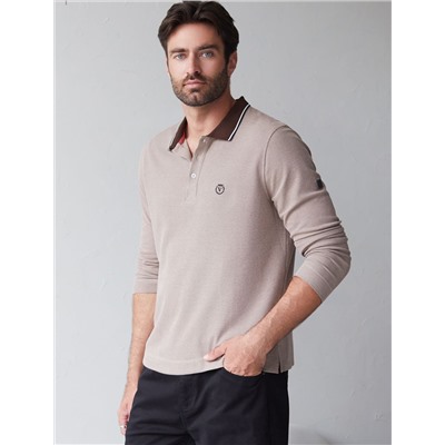 Лонгслив из фактурного трикотажа с плетеным воротником поло с застежкой на пуговицы