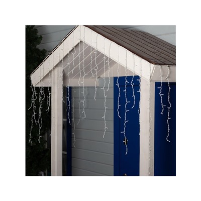 Гирлянда «Бахрома» 3×0.9 м, IP44, УМС, белая нить, 232 LED, свечение жёлтое, 220 В