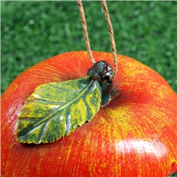 Садовая фигура из полистоуна «Кормушка-яблоко», 13×13×14 см