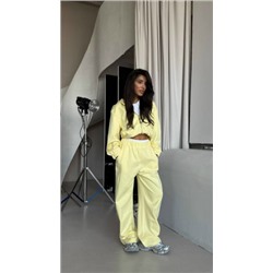 Спортивный костюм #23053322