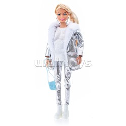 Кукла София беременная, 29 см. (руки и ноги сгибаются, в шубе) в коробке