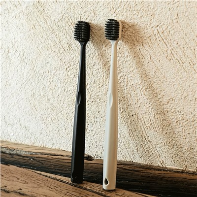 Зубная щетка с бамбуковым углем «Thinkuteeth»