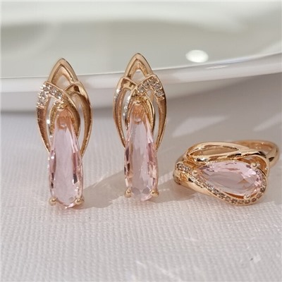 Комплект ювелирной бижутерии коллекция "Дубай" серьги и кольцо 19 р, покрытие позолота, вставка: стекло и цирконы, цвет: розовый и прозрачный, арт.313.499-19