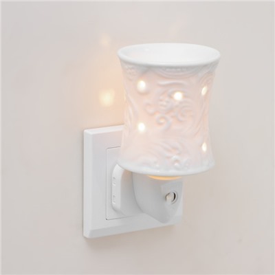 Ночник «Узор» белый 7.8×7.8×12 см