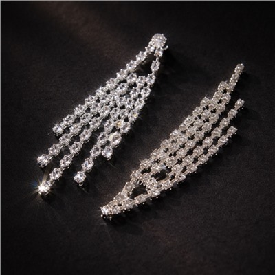 Серьги бижутерия висячие вечерние с камнями, цвет: серебристый и прозрачный, арт.012.067