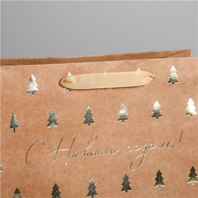 Пакет подарочный новогодний крафтовый «Ёлочки», ML 27×23×11.5 см