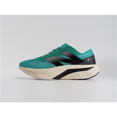 Кроссовки New Balance FuelCell Rebel V4
