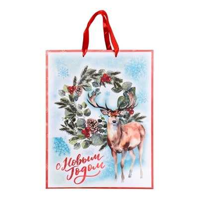 Пакет подарочный новогодний ламинированный вертикальный «Оленёнок», L 31×40×12 см