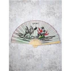 Веер 63 см бамбуковая основа Серо-зеленый с Лошадьми  / 622-12 /уп 75/742905
