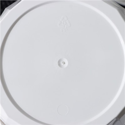 Горшок для цветов с прикорневым поливом Ruby, 3 л, белый