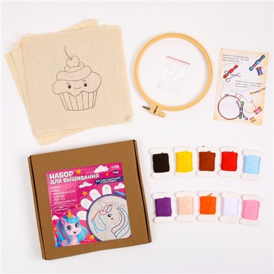 УЦЕНКА Набор для вышивания с пяльцами «Сказка в руках»