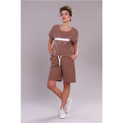 Костюм женский с шортами и футболкой 304