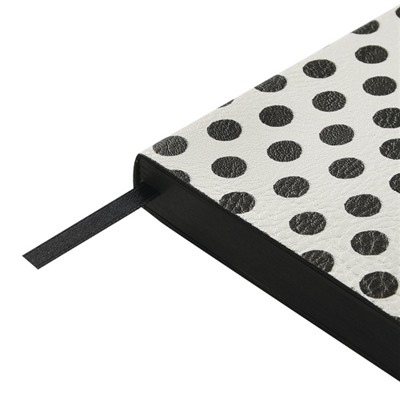 Ежедневник недатированный А6+ 256 стр. "Black&White.Горошек" 3-742/01 Bruno Visconti