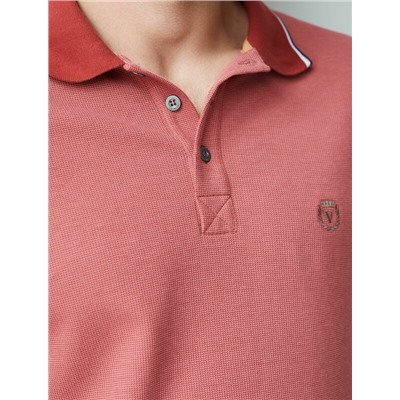 Лонгслив из фактурного трикотажа с плетеным воротником поло с застежкой на пуговицы