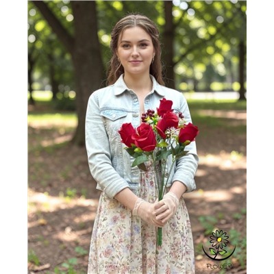 Искусственные цветы, Роза закрытый бутон, букет 12 веточек, высотой ~ 45-50см