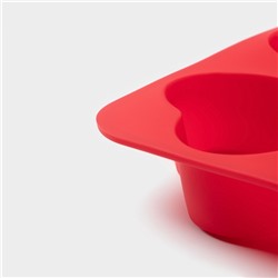 Форма для выпечки Доляна «Сердца», силикон, 16×16 см, 4 ячейки (7×7×3 см), цвет красный