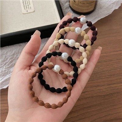 Набор резинок для волос волнистые с жемчужной бусиной 5 штук