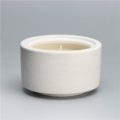 Ароматическая свеча в банке Soy WAX, английская груша и фрезия, белая, 9×9 см