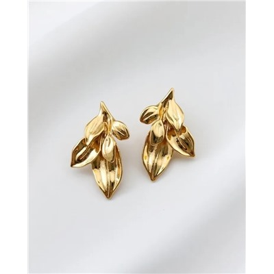 Стильные серьги