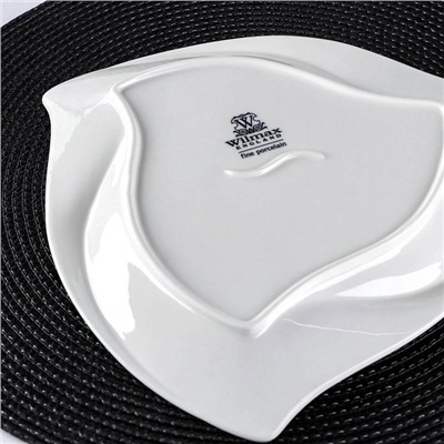 Тарелка треугольная Wilmax Ariela, d=25.5 см, фарфор, белая