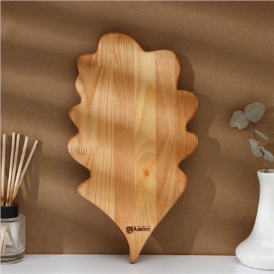 Менажница деревянная авторская Adelica «Дубовый лист», 35×20×1.8 см, пропитана минеральным маслом, берёза