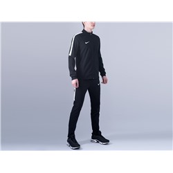 Спортивный костюм Nike