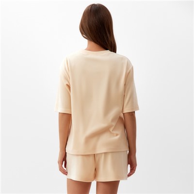 Пижама женская (футболка, шорты) KAFTAN Plushy, размер 48-50, молочная