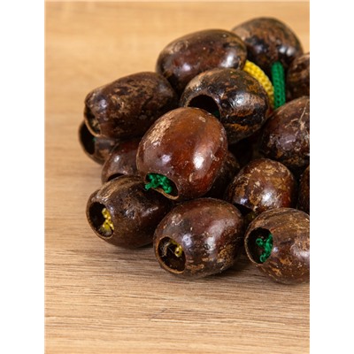 Сувенирный музыкальный инструмент «Погремушка», 16×10×3 см, орех кемири, МИКС