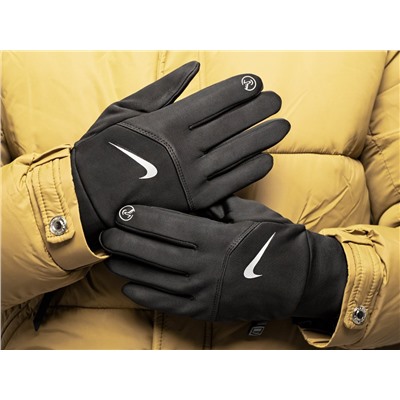 Перчатки Nike