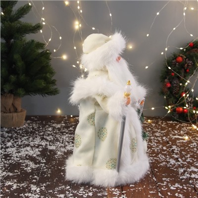 Дед Мороз под ёлку «Зимнее волшебство. В пушистой шубе, с мешком» двигается, 40 см, белый