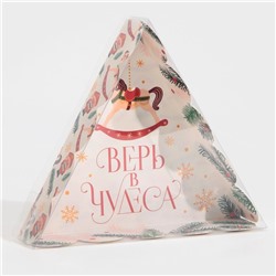 Коробка для кондитерских изделий новогодняя с пластиковой крышкой «Щелкунчик», 18×18×4 см