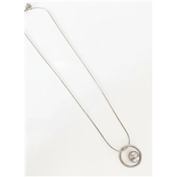 Кулон на цепочке