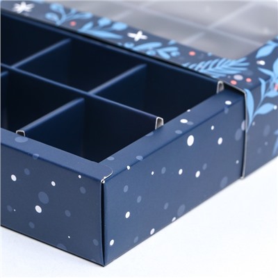 Коробка под 16 конфет «Новогодняя», 17.5×17.5×3.5 см