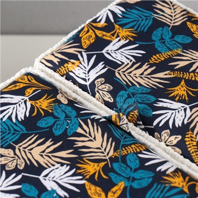 Шкатулка для рукоделия и шитья «Лесные веточки на синем», хранение ниток, иголок, мелочи, 19×26×14.5 см