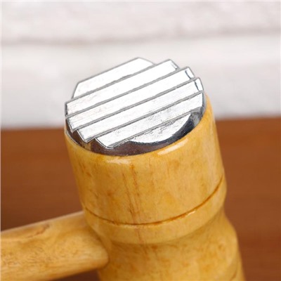 Подарочный набор «Лучшему во всём»: фартук, молоток для мяса