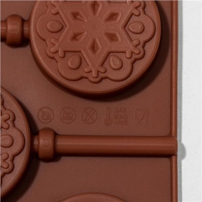 Форма для леденцов новогодняя Доляна «Морозко», силикон, 24×9.5×1.5 см, 6 ячеек (4×4 см), с палочками, голубая