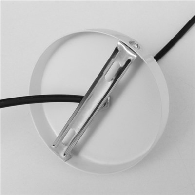 Светильник BayerLux 1653/1WT E27 40 Вт белый 25×26×40-135 см