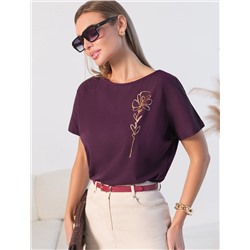 Нарядная футболка с блестящим принтом