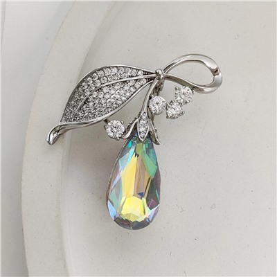 Брошь с кристаллами Swarovski
