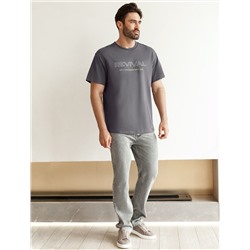 Свободная футболка  с авторским принтом