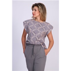 Женский костюм с брюками и футболкой 347